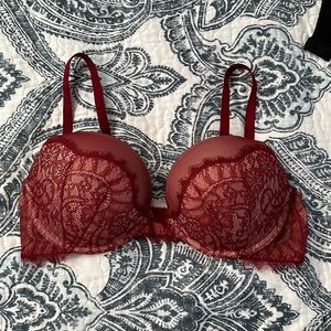 Victoria’s Secret bra